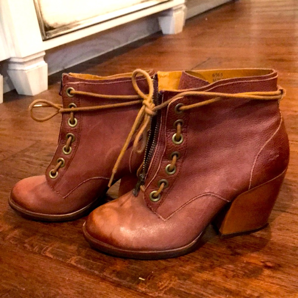Kork- Ease zip and lace up booties